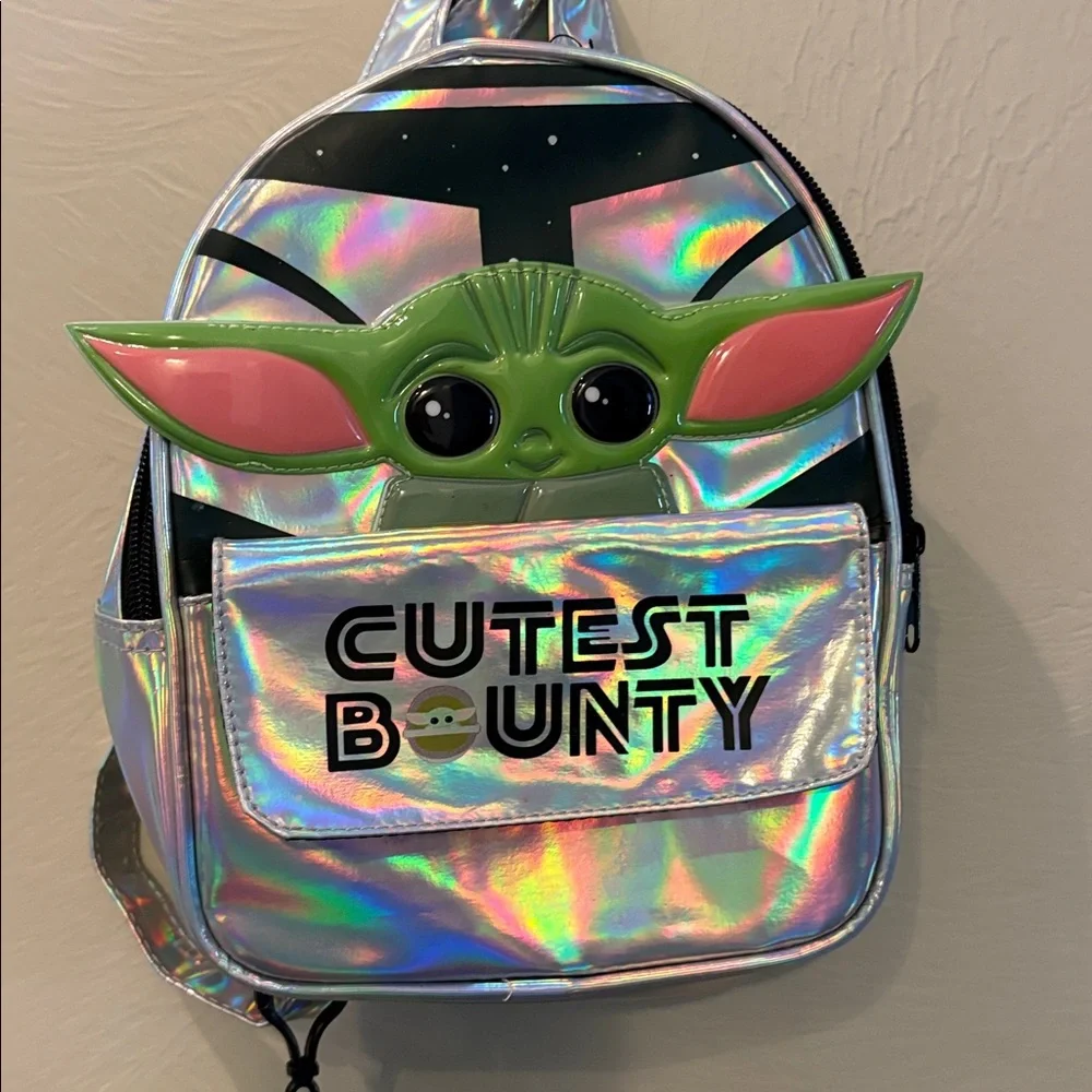 Disney Star Wars Mandalorian Baby Yoda holographic‎ mini Backpack with bag charm